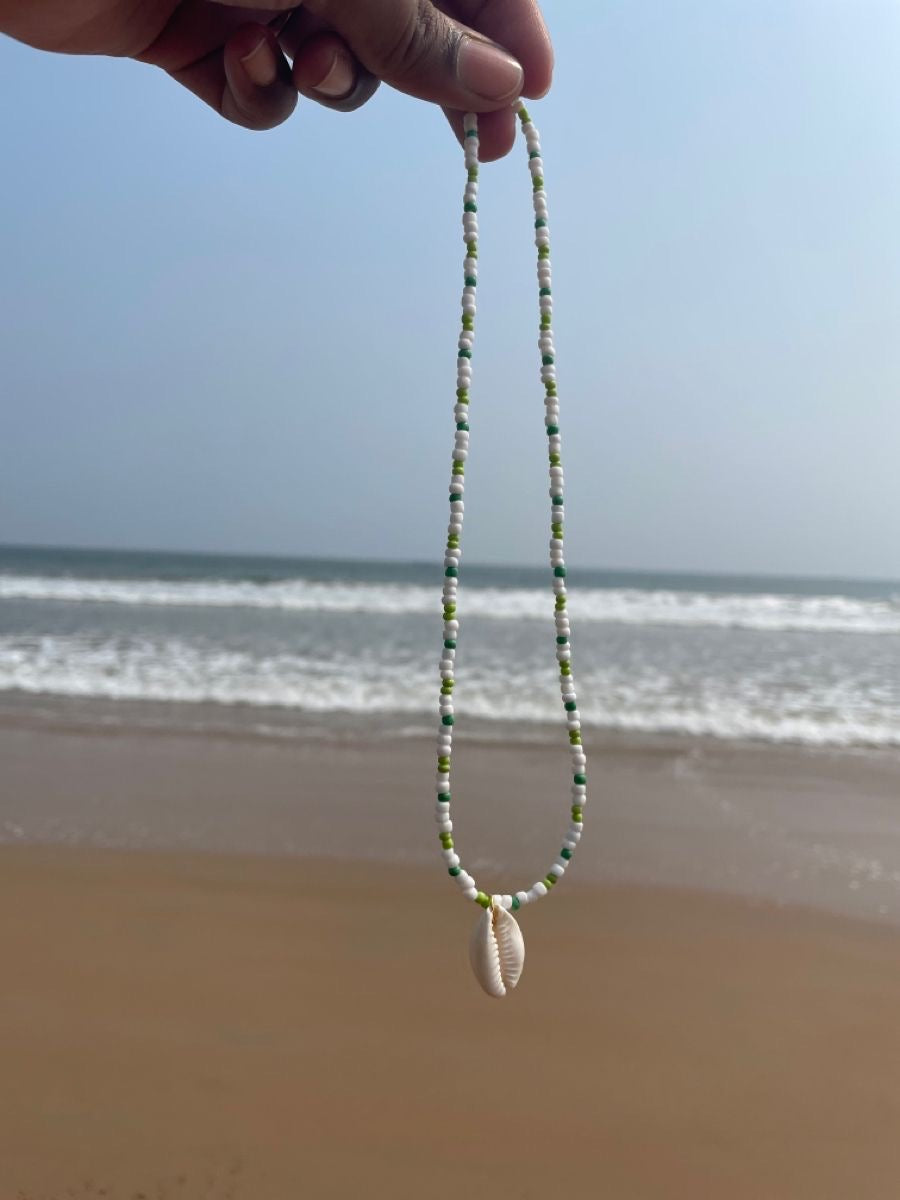 Sea Breeze Cowrie Classic Beaded Necklace